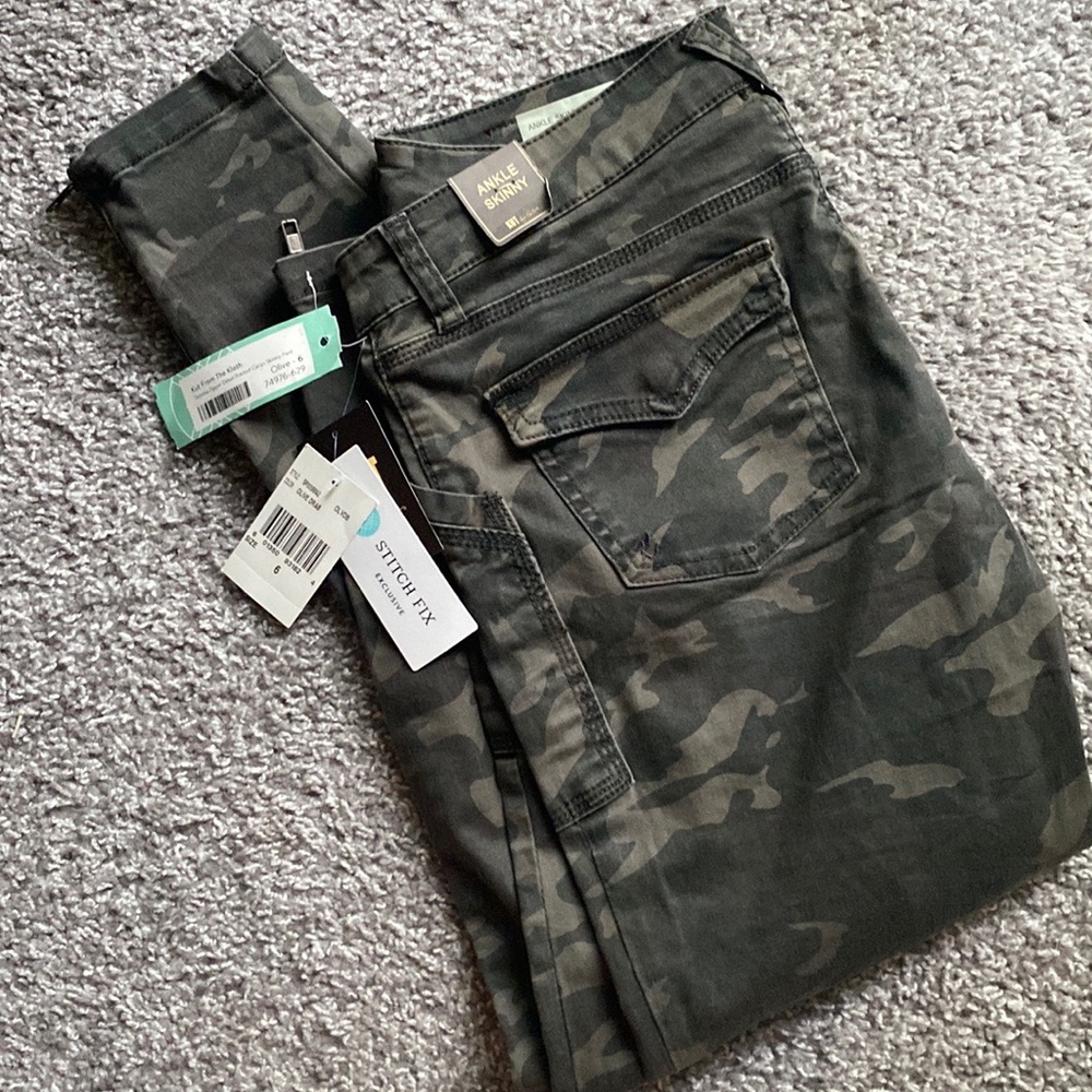Kut From The Kloth Theresa Zipper Detail Printed Camo Cargo Skinny Pant Size 6